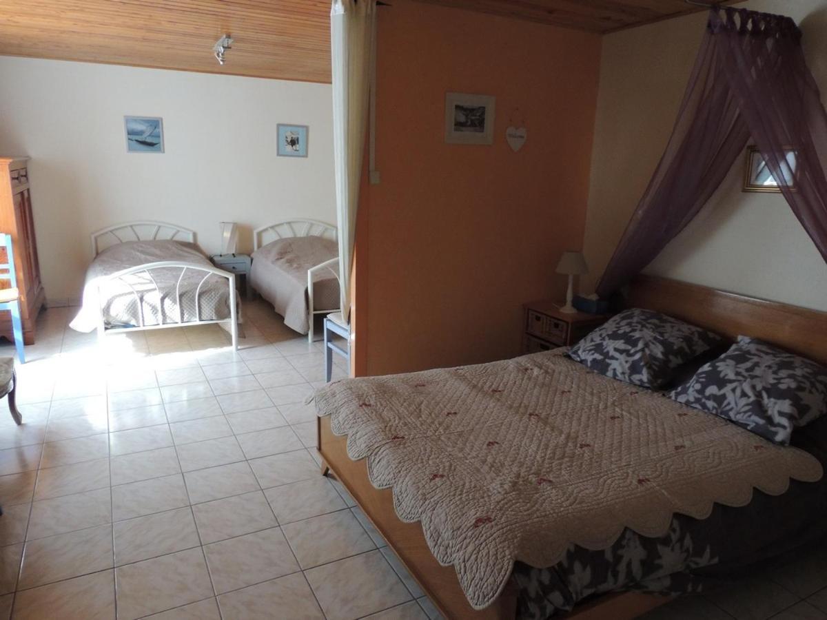 Bed and Breakfast Anemones Et Asters Эз Экстерьер фото